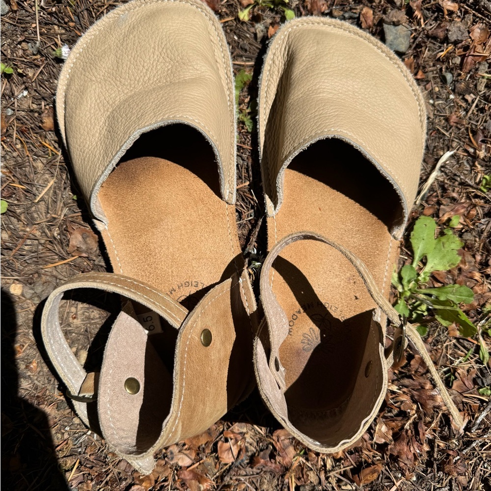 Everleigh Meadow Explorer Sandals 6.5 Medium